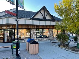 bigstorefront.pdf